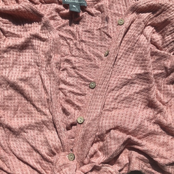 Eddie Bauer peach colored button up tie front tank 🔝 size XL 🪢 🍑 - Picture 4 of 6
